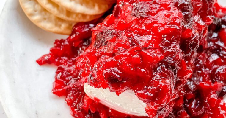 Cranberry Red Pepper Jelly                      (Gluten-Free, Vegan)