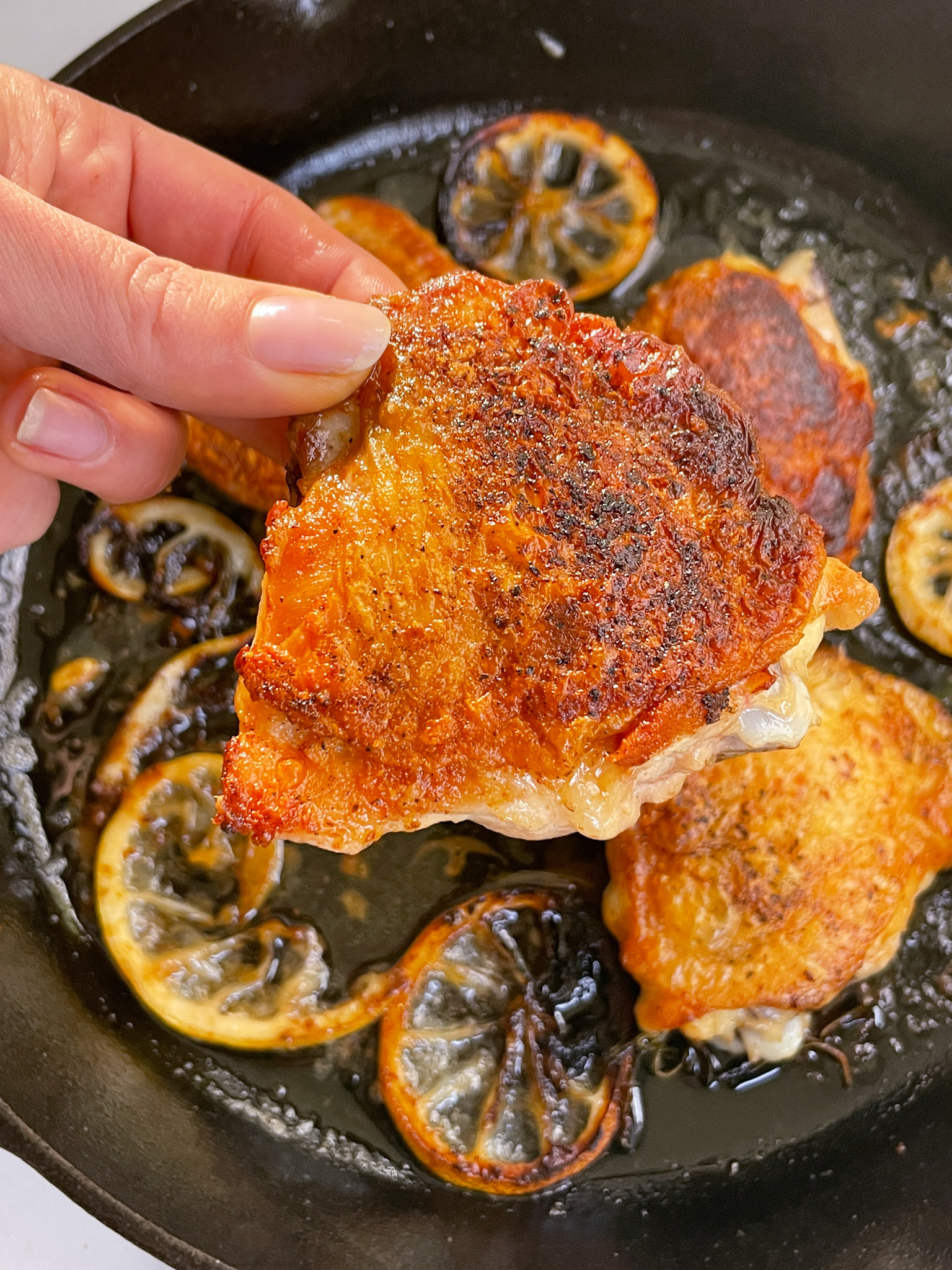 NoFuss Crispy Chicken Thighs (GlutenFree, DairyFree, Paleo)