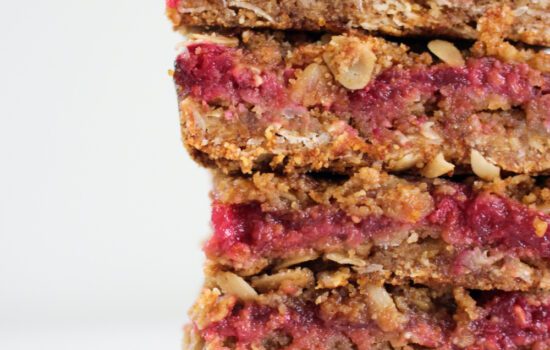 Mixed Berry Crumble Bars (Gluten Free, Refined Sugar Free)